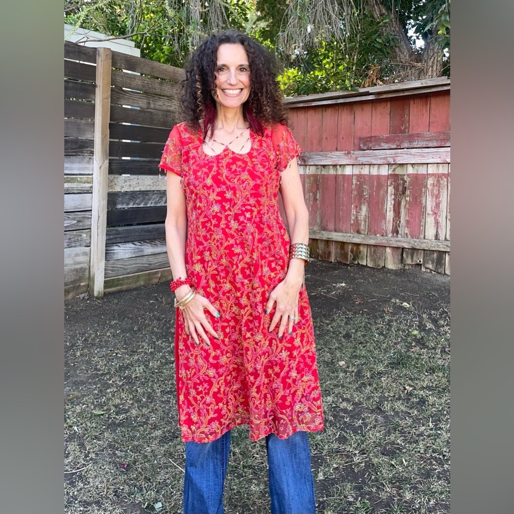 BEAUTIFUL VINTAGE Handmade Dress 
Ashray Ladies Tailors 
Adhering-w-ph: 26778338